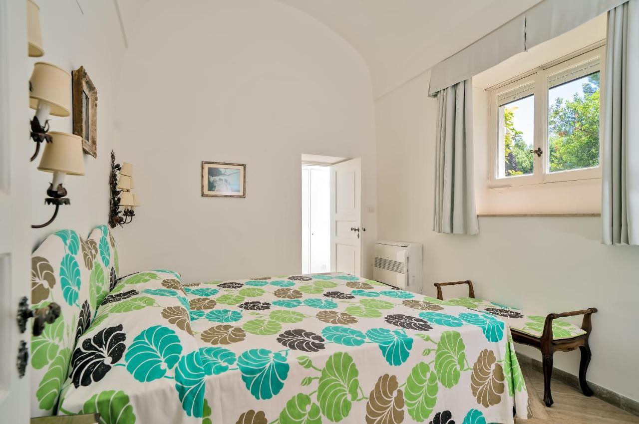 I Tre Soli Apartments By Caprirooms מראה חיצוני תמונה