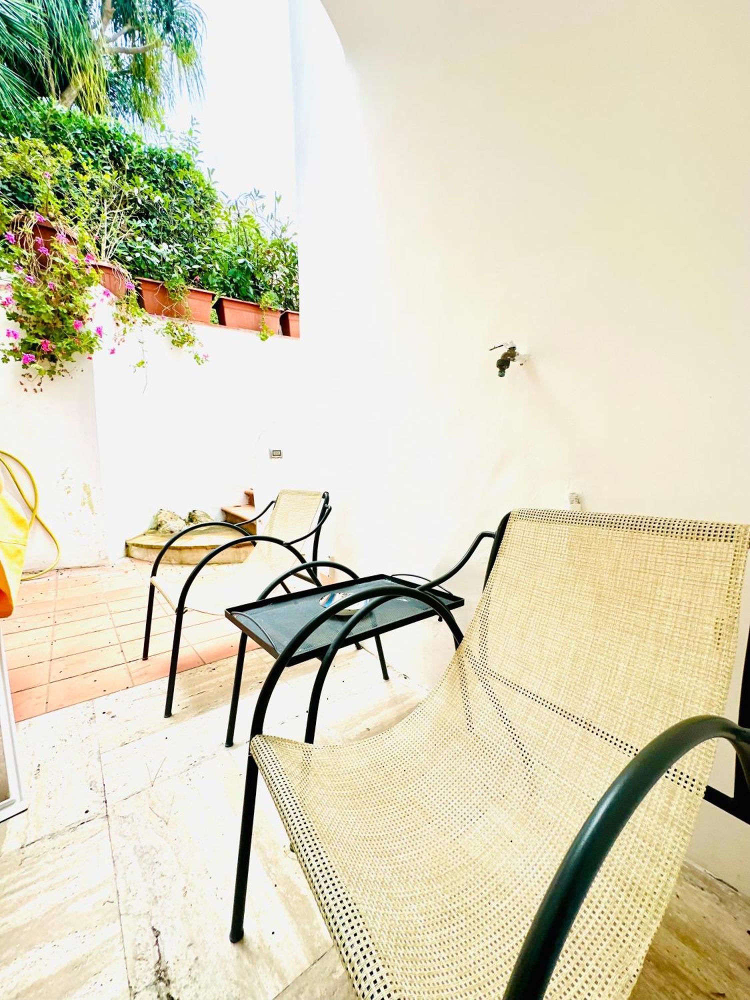 I Tre Soli Apartments By Caprirooms מראה חיצוני תמונה