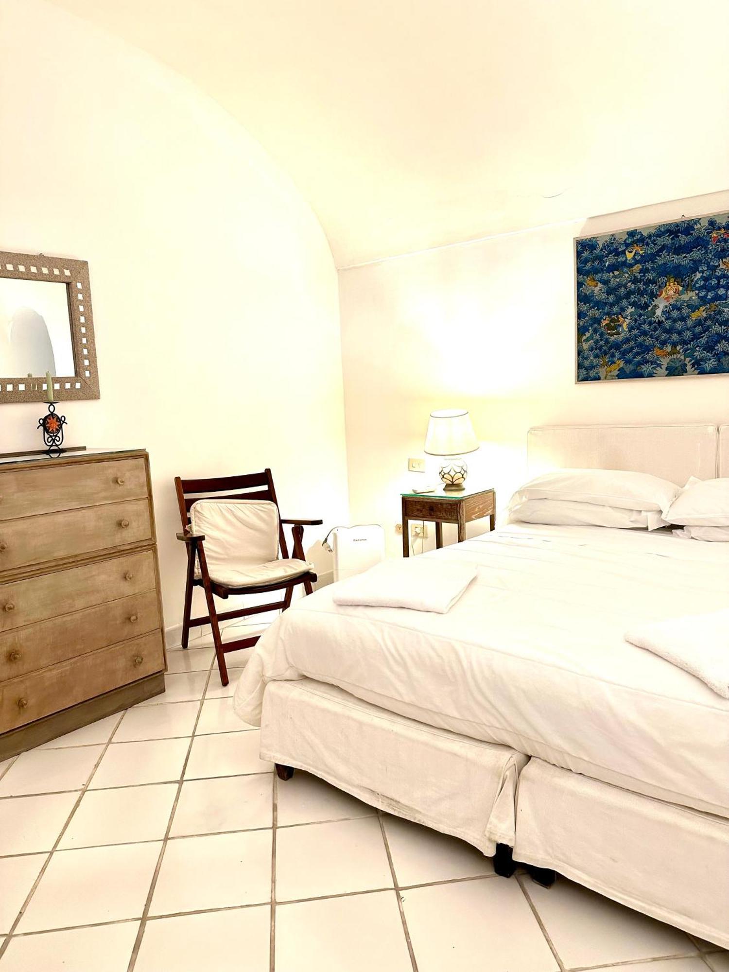 I Tre Soli Apartments By Caprirooms מראה חיצוני תמונה